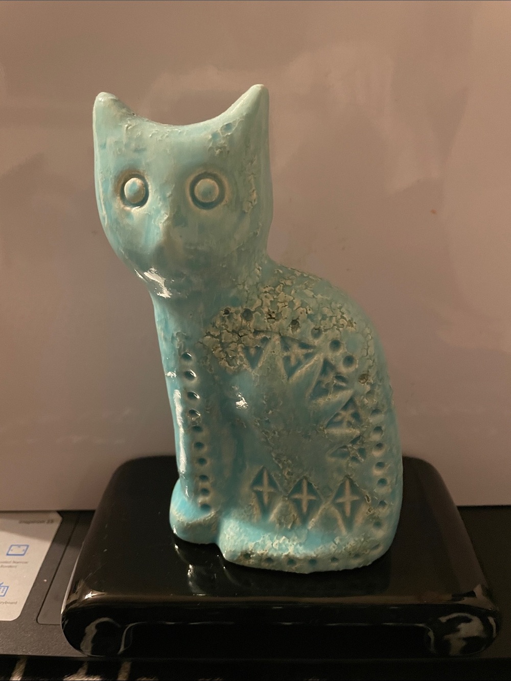 Glazed Turquoise Ceramic Cat Figurine Accent on Black Lacquered Ceramic Stand